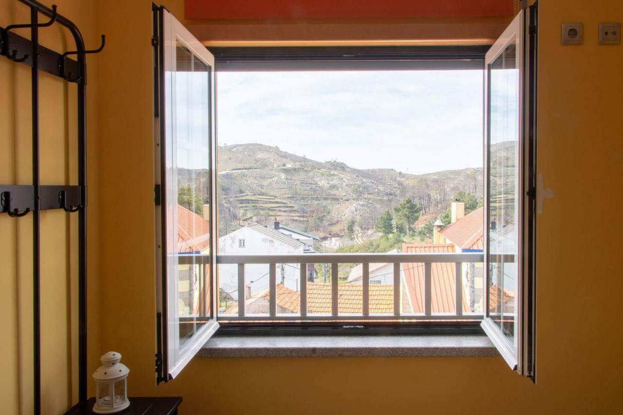 Casa Dos Gemeos Villa Sabugueiro  Eksteriør billede